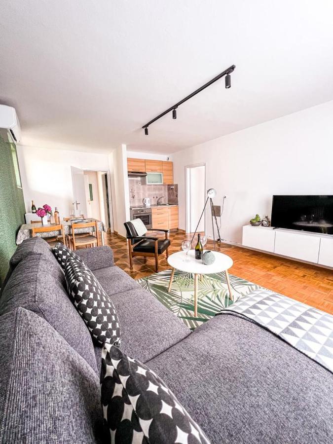 Apartments Valerian Novigrad  Ngoại thất bức ảnh