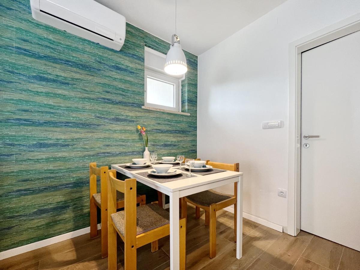 Apartments Valerian Novigrad  Ngoại thất bức ảnh
