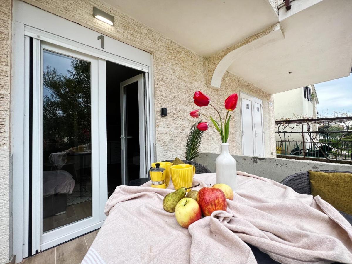 Apartments Valerian Novigrad  Ngoại thất bức ảnh