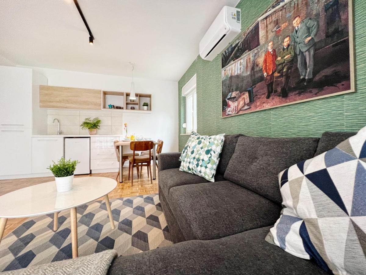 Apartments Valerian Novigrad  Ngoại thất bức ảnh