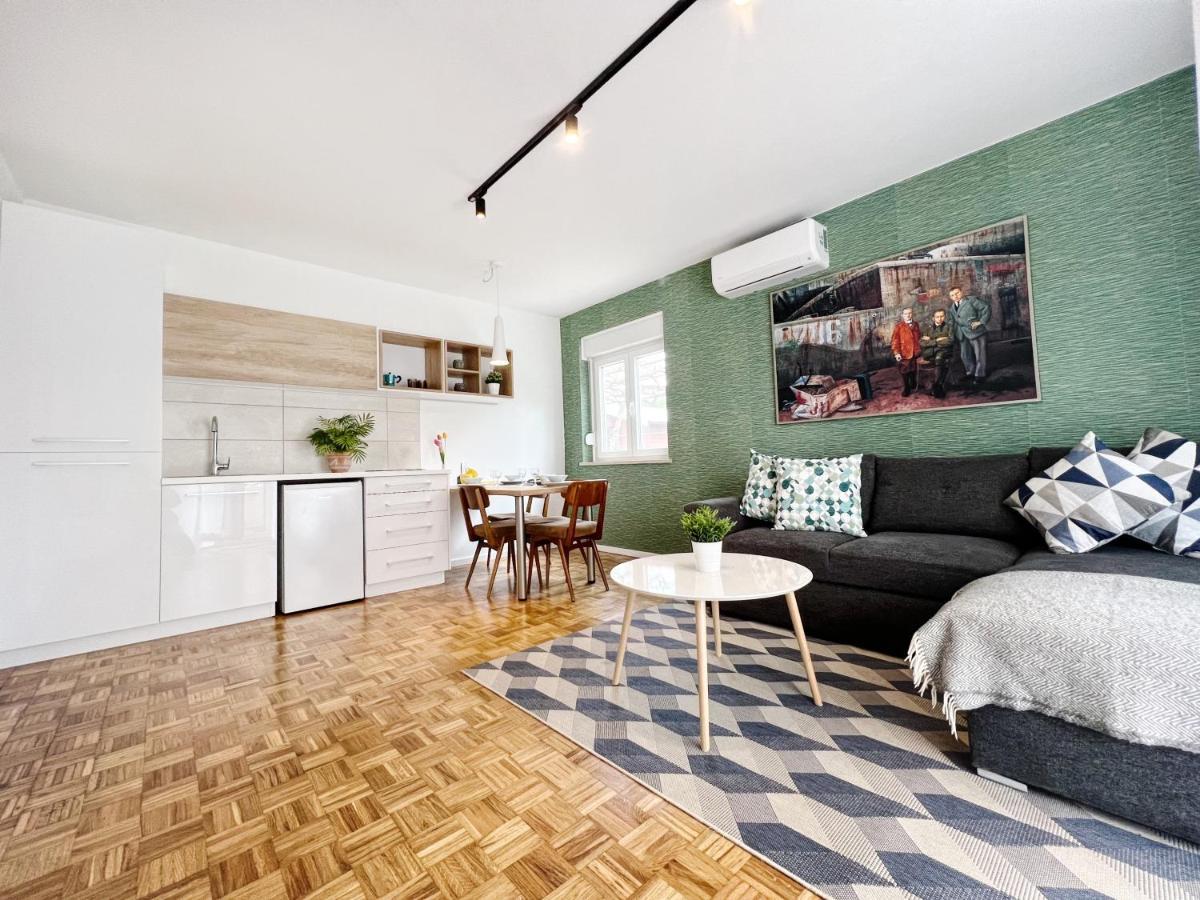 Apartments Valerian Novigrad  Ngoại thất bức ảnh