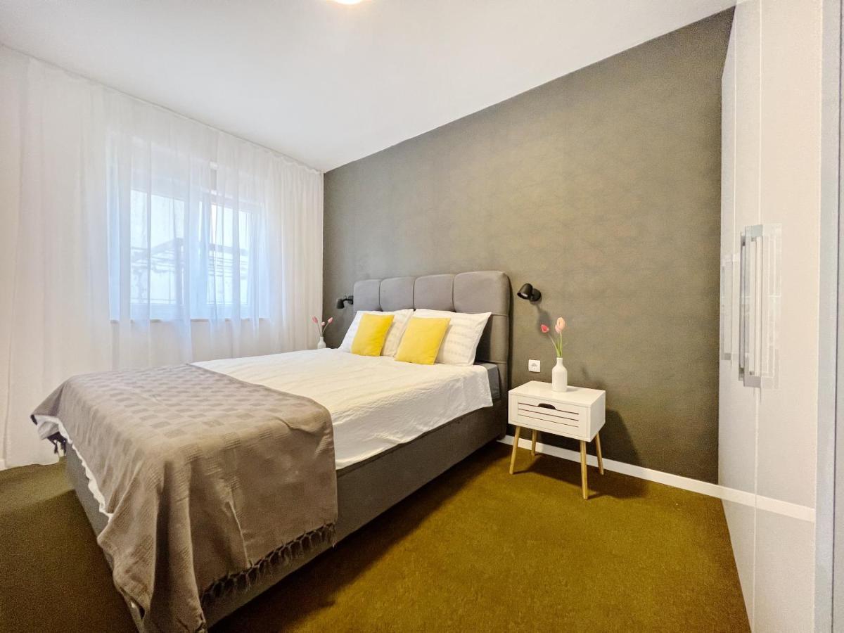 Apartments Valerian Novigrad  Ngoại thất bức ảnh