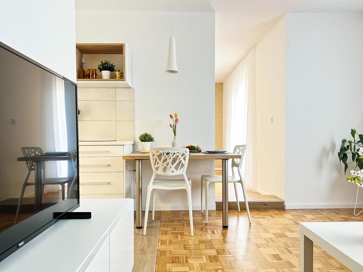 Apartments Valerian Novigrad  Ngoại thất bức ảnh