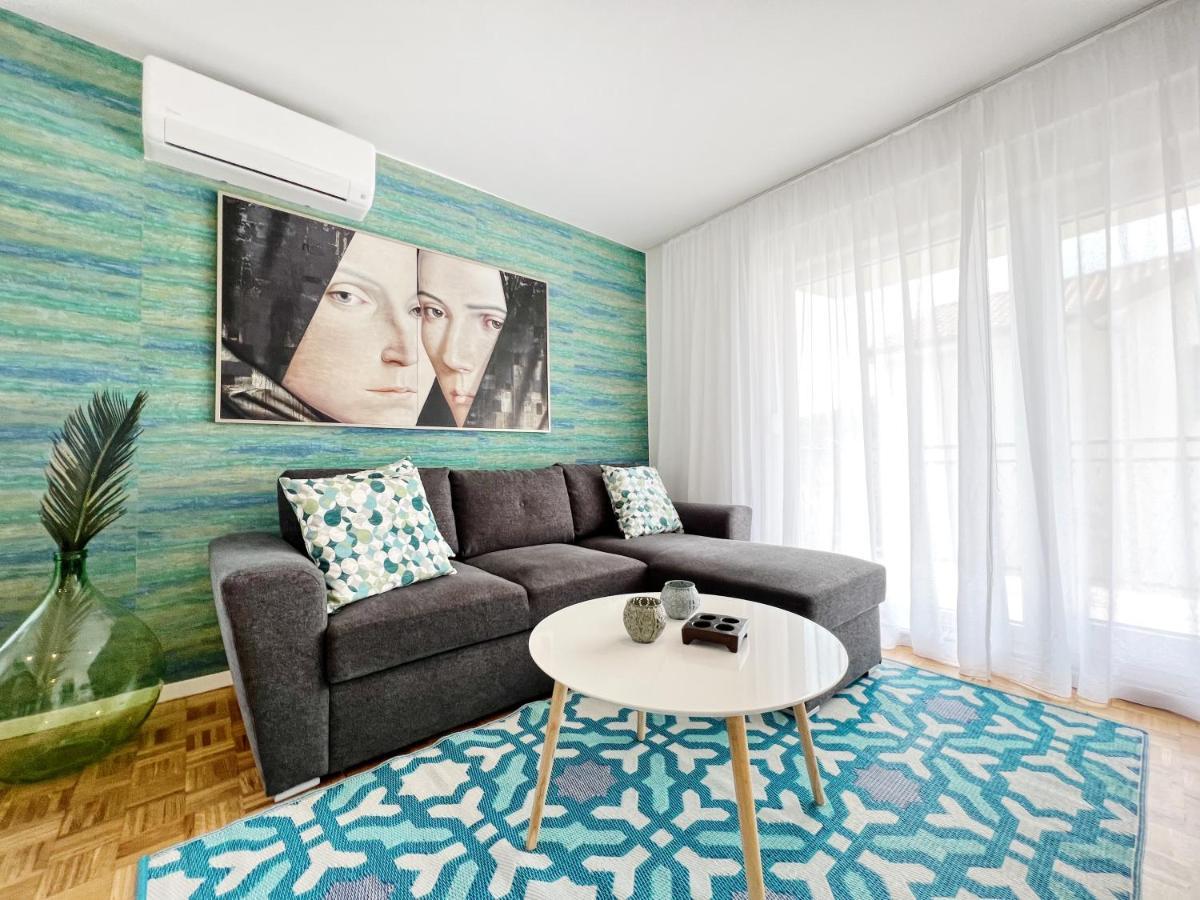 Apartments Valerian Novigrad  Ngoại thất bức ảnh