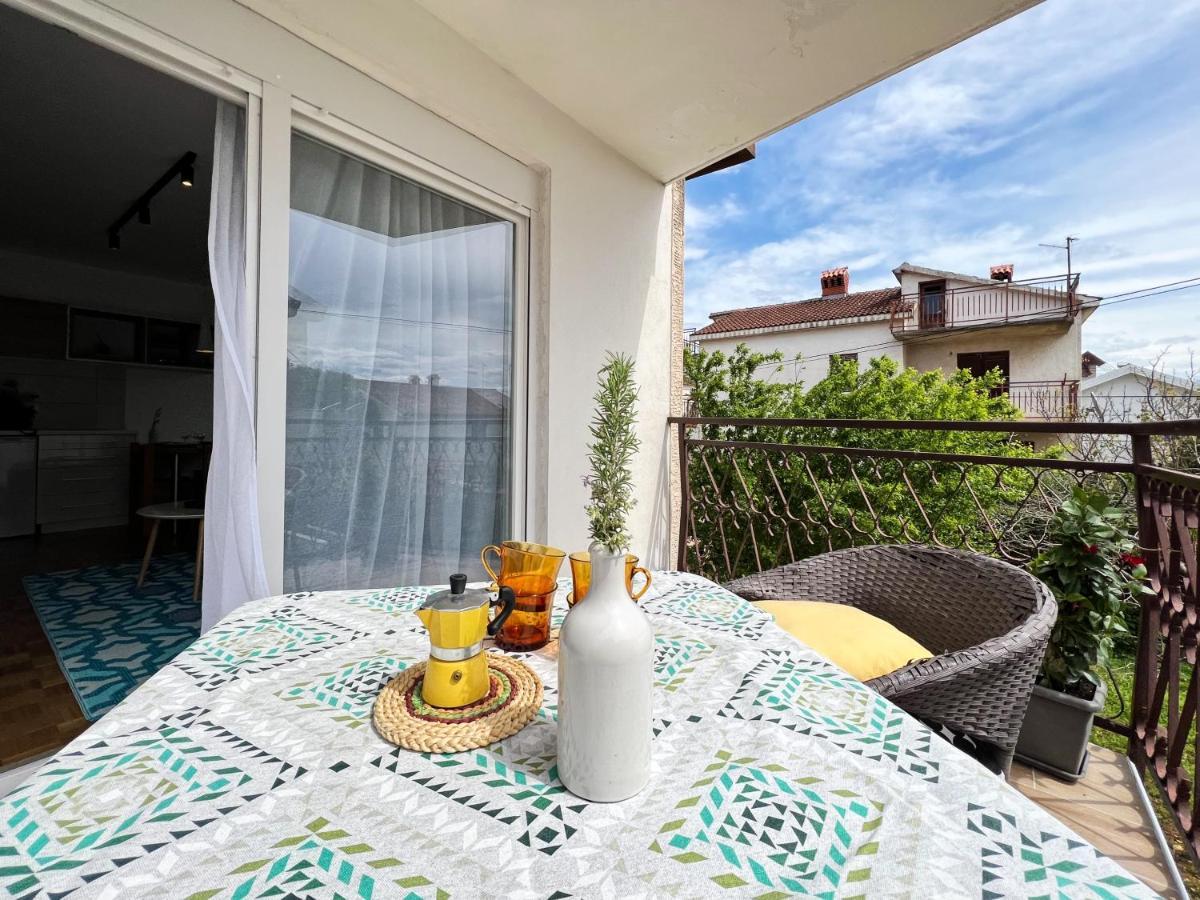 Apartments Valerian Novigrad  Ngoại thất bức ảnh
