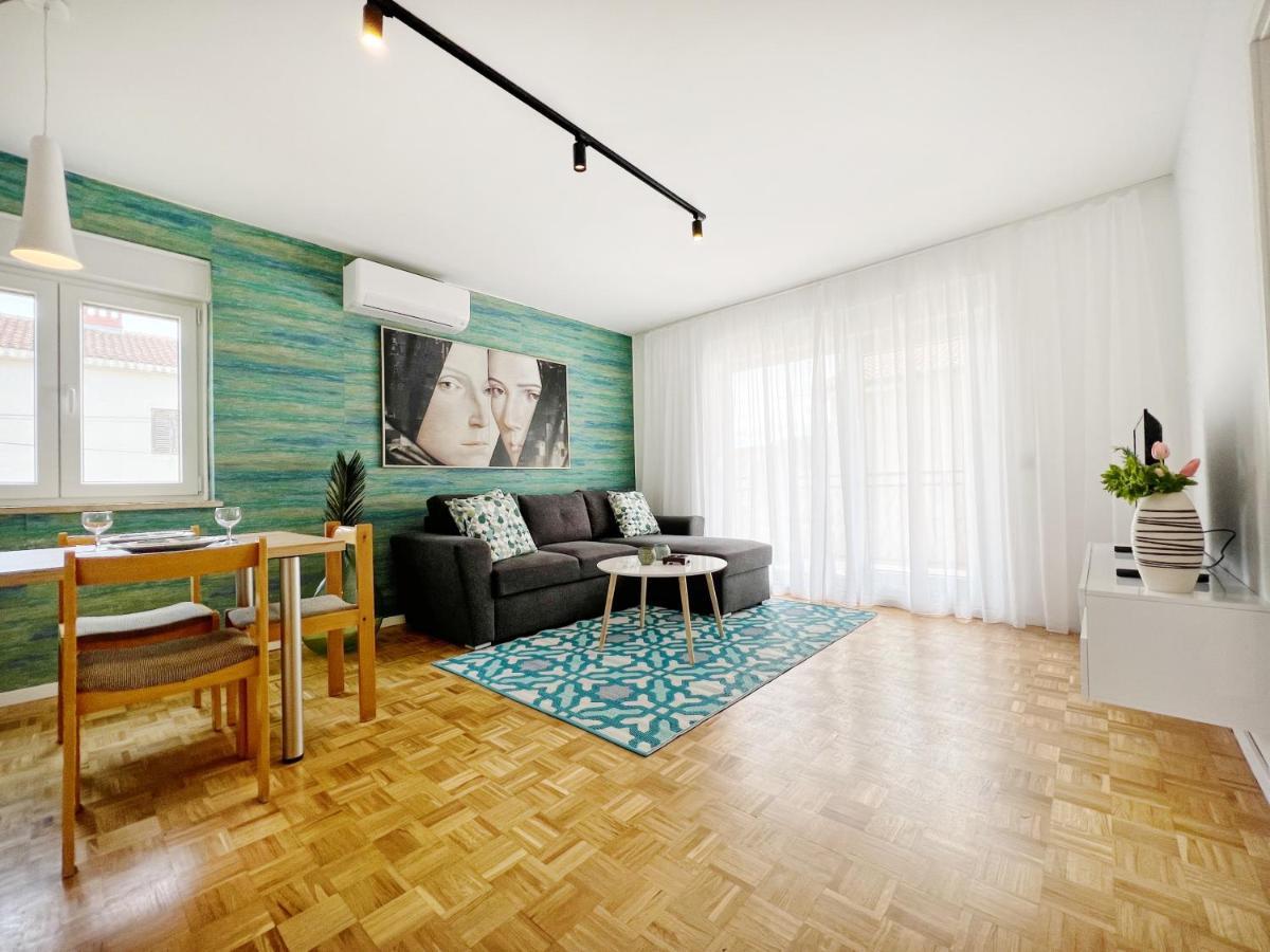 Apartments Valerian Novigrad  Ngoại thất bức ảnh